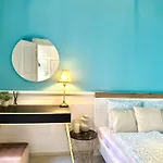 Deluxe 2-bedroom With Sauna And Ac アパート *
