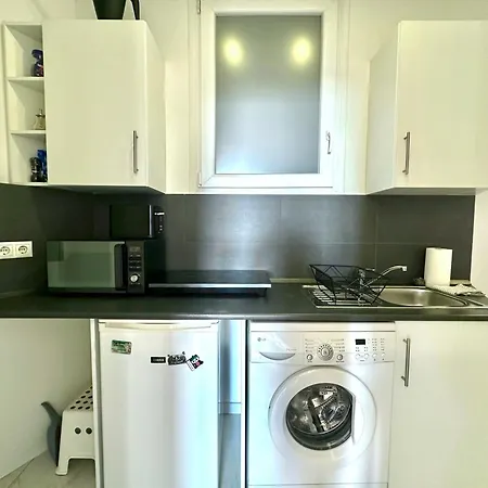 Апартаменты Deluxe 2-bedroom With Sauna And Ac