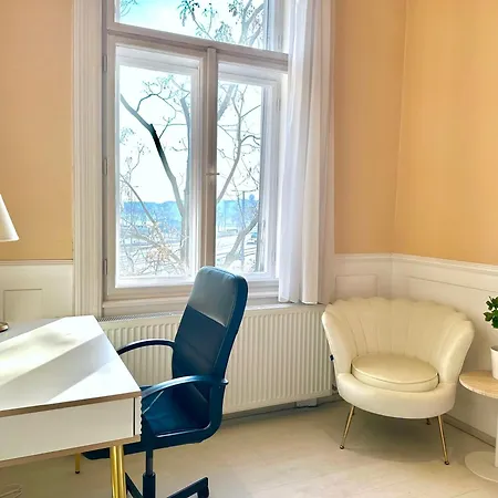 Deluxe 2-bedroom With Sauna And Ac דירה בודפשט