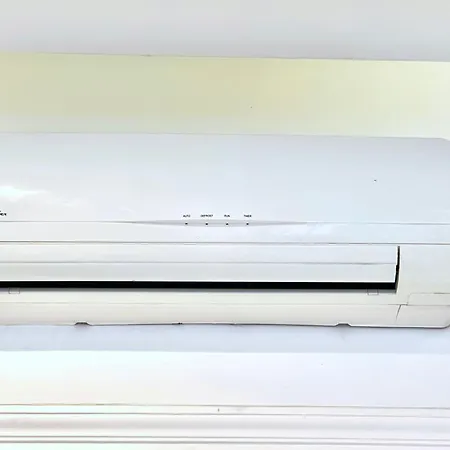 アパート Deluxe 2-bedroom With Sauna And Ac ブダペスト