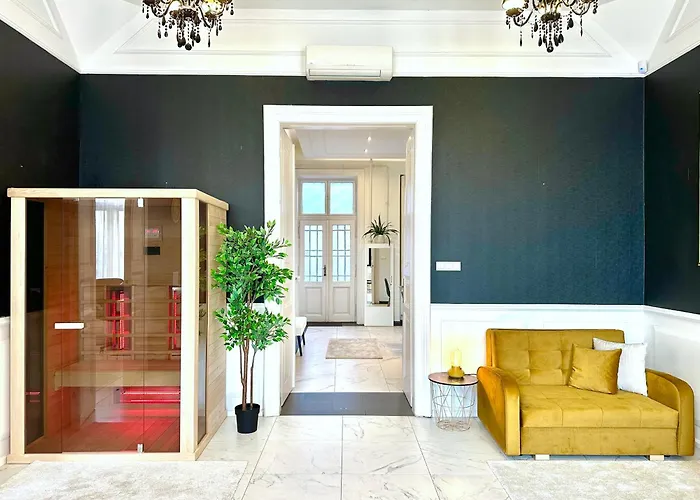 Deluxe 2-bedroom With Sauna And Ac Апартаменты *