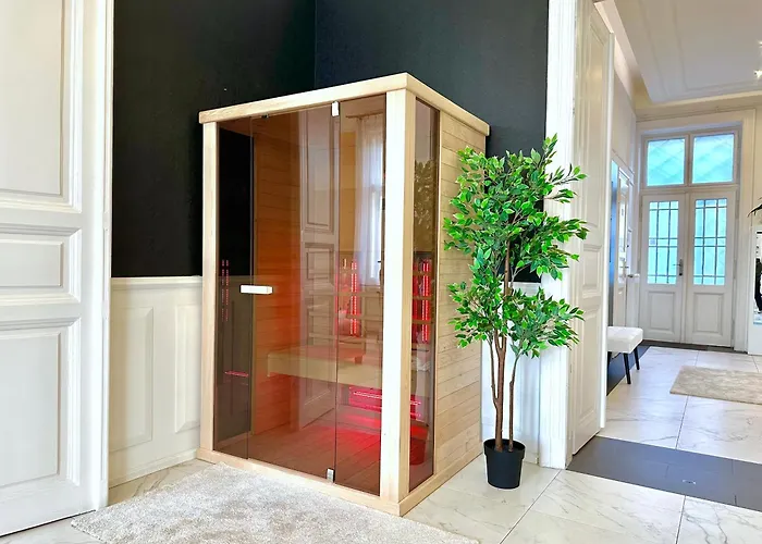Deluxe 2-bedroom With Sauna And Ac Будапешт