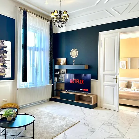Deluxe 2-bedroom With Sauna And Ac
